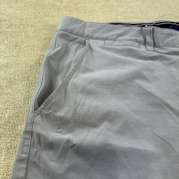 Johnnie-o men's Sz 38 Gray performance Golf Short - Picture 3 of 8